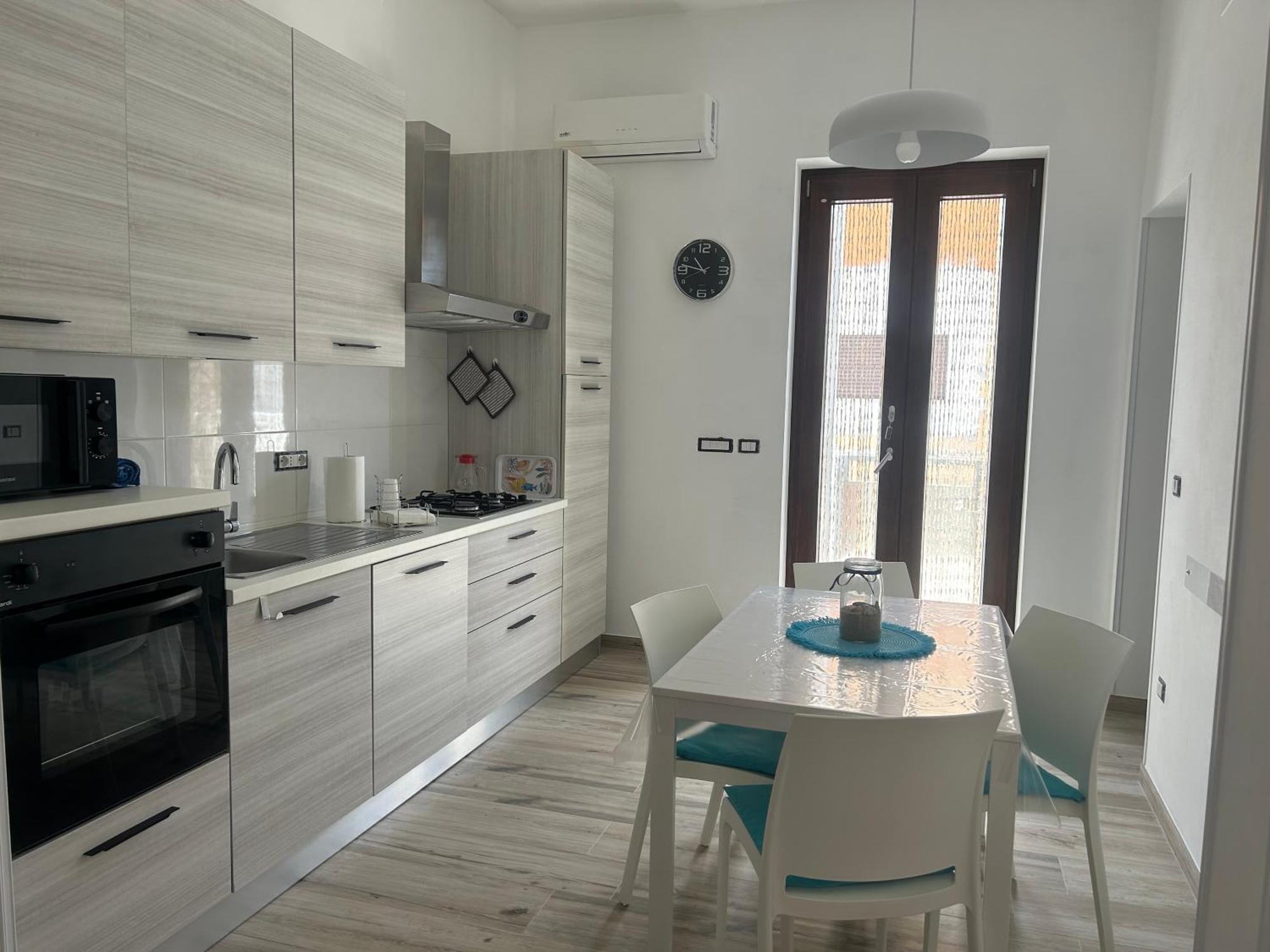 Casa Vacanze Nina Торе Ово Екстериор снимка
